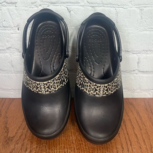 Crocs Women’s Slip On 10876 Clogs Closed Toe Closed Back Slip Resistant Black 8 - Picture 1 of 5